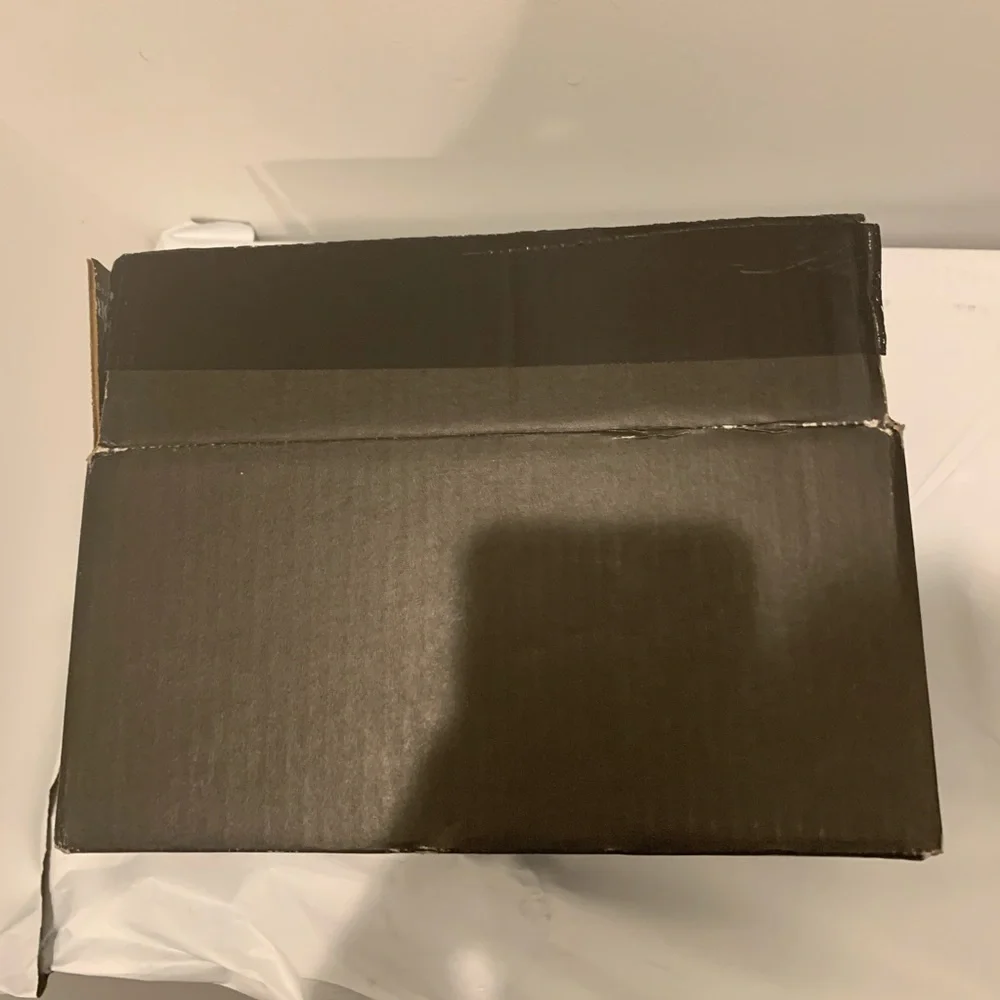GIORGIO ARMANI Black Luxury Shipping Box Packaging Sturdy Wrap Gift Pack